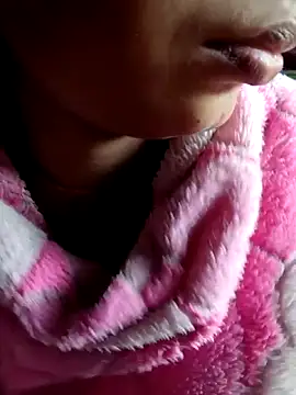 Snapshot of soni2005 chatting on February 7, 3:21 am soni2005 online show from February 7, 3:21 am