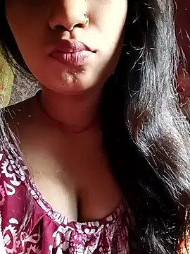 Snapshot of soni2005 chatting on February 11, 2:49 am soni2005 online show from February 11, 2:49 am