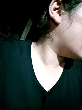 Luyen004 online show from March 24, 2:00 pm