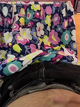 qeer098755 online show from November 12, 10:04 am