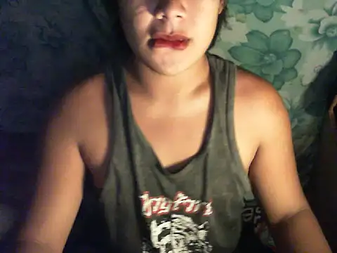 Snapshot of Huntrix2025 chatting on September 22, 9:33 am Huntrix2025 online show from September 22, 9:33 am