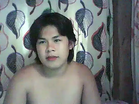 Snapshot of Huntrix2025 chatting on October 3, 5:37 am Huntrix2025 online show from October 3, 5:37 am