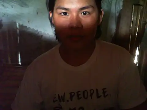 Snapshot of Huntrix2025 chatting on October 8, 7:28 am Huntrix2025 online show from October 8, 7:28 am