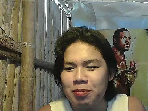 Snapshot of Huntrix2025 chatting on October 31, 2:34 am Huntrix2025 online show from October 31, 2:34 am