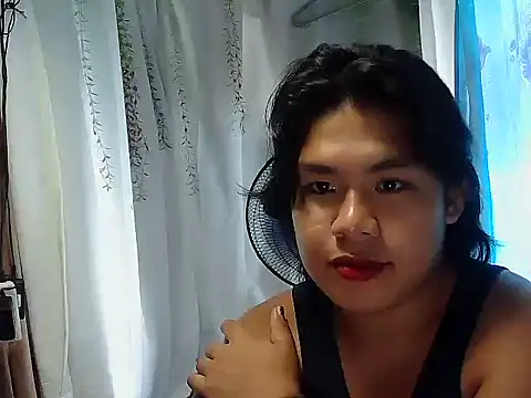 Snapshot of Huntrix2025 chatting on November 20, 12:22 am Huntrix2025 online show from November 20, 12:22 am