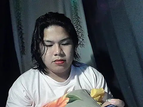 Huntrix2025 online show from February 9, 7:34 am