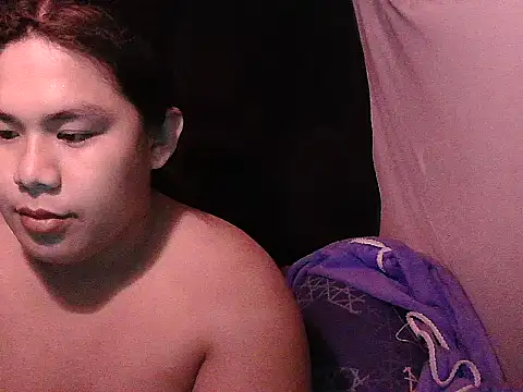 Huntrix2025 online show from June 23, 1:31 pm