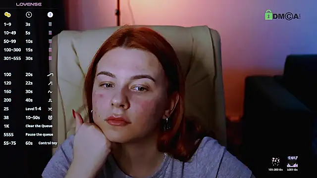 red  dizzy online show from March 12, 6:25 pm