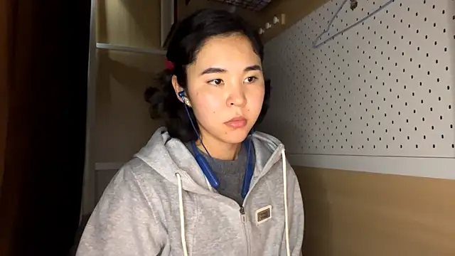 JennyCarpenter online show from March 31, 9:53 am