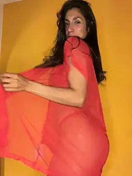 Snapshot of MaddyX__ chatting on October 23, 7:34 pm MaddyX online show from October 23, 7:34 pm