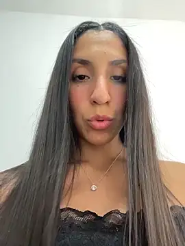 MaddyX   online show from February 7, 8:23 pm