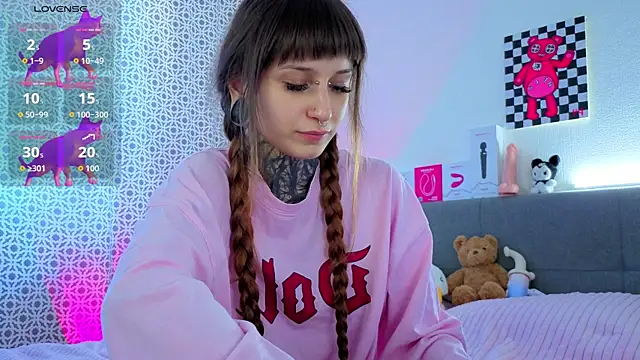 LilithPoison online show from March 15, 6:19 am