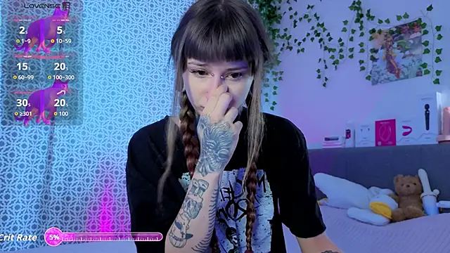 LilithPoison online show from June 7, 6:00 pm