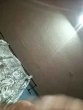 Snapshot of Jarektchurzewski chatting on November 29, 3:42 am Jarektchurzewski online show from November 29, 3:42 am