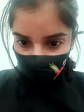 Snapshot of Aaisha-16 chatting on November 12, 1:50 am Aaisha-16 online show from November 12, 1:50 am