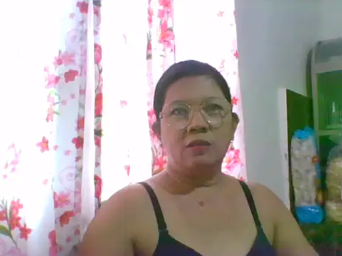 asian bhebs1 online show from October 17, 12:01 am