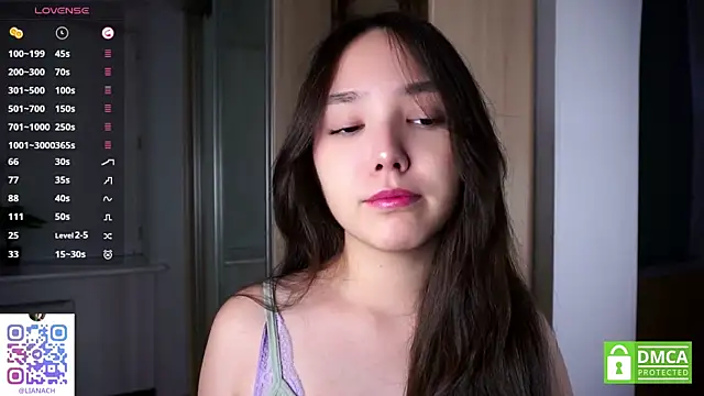 Snapshot of RenaeConnerley chatting on October 13, 4:34 am RenaeConnerley online show from October 13, 4:34 am