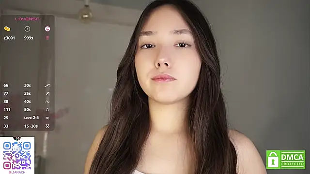 Snapshot of RenaeConnerley chatting on October 18, 3:42 am RenaeConnerley online show from October 18, 3:42 am