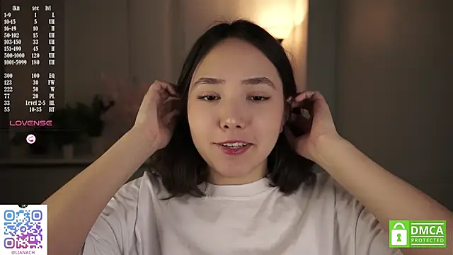 Snapshot of RenaeConnerley chatting on November 3, 3:41 am RenaeConnerley online show from November 3, 3:41 am