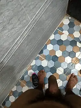 bold guy 1234 online show from October 4, 4:54 am