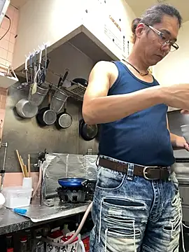 Snapshot of pai-chin-kun chatting on October 8, 3:42 pm pai-chin-kun online show from October 8, 3:42 pm