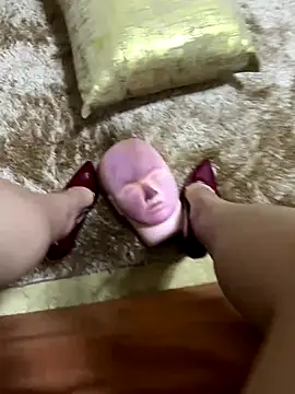 Snapshot of Warda89six chatting on September 16, 6:31 pm Warda89six online show from September 16, 6:31 pm