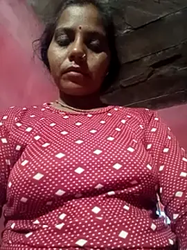 Snapshot of Hot_kadi83 chatting on October 7, 10:40 pm Hot kadi83 online show from October 7, 10:40 pm