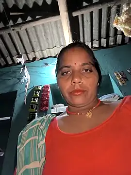 Snapshot of Hot_kadi83 chatting on October 9, 3:21 pm Hot kadi83 online show from October 9, 3:21 pm
