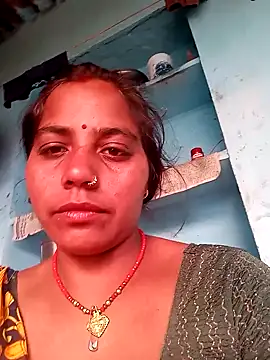 Snapshot of Hot_kadi83 chatting on October 13, 1:16 am Hot kadi83 online show from October 13, 1:16 am