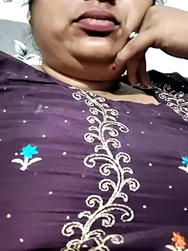 Mmm143 online show from September 30, 4:34 pm