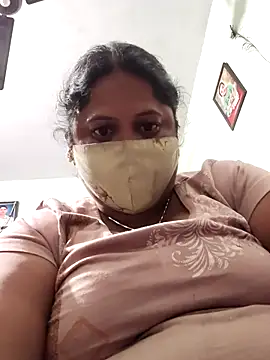 Mmm143 online show from December 14, 4:56 pm