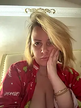 Snapshot of Piccolamonella29 chatting on November 23, 10:37 am Piccolamonella29 online show from November 23, 10:37 am