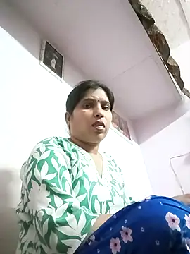 aliya-jaan71 online show from April 12, 9:14 am