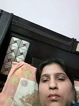 aliya-jaan71 online show from April 15, 10:11 am