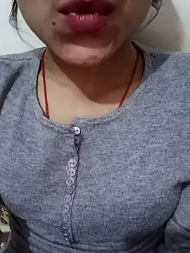 Snapshot of Miss_linaa chatting on November 22, 5:28 am Miss linaa online show from November 22, 5:28 am