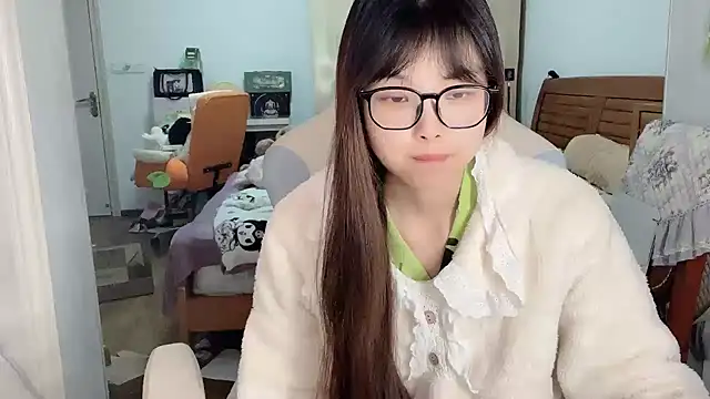 Akong11 online show from January 16, 2:26 am