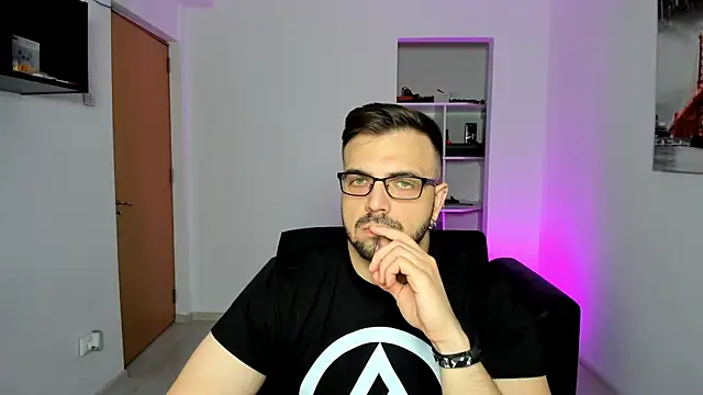 Jace Thorne online show from November 1, 5:15 pm