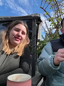 Snapshot of marouska_official chatting on February 2, 11:20 am marouska official online show from February 2, 11:20 am