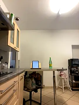 anonyme hot47 online show from October 7, 8:22 am