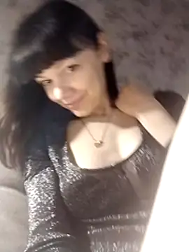 AliceSwan1122 online show from March 18, 6:33 pm