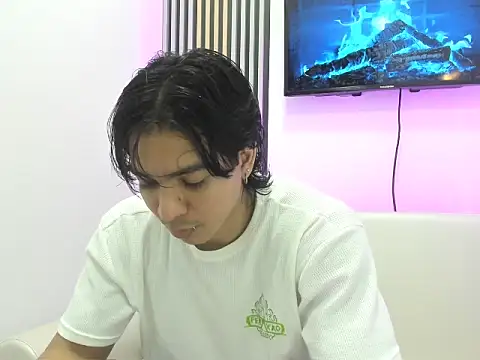 toji luxxer online show from September 25, 11:52 pm