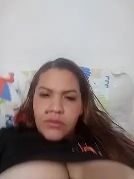 LaraStons online show from September 22, 5:15 pm