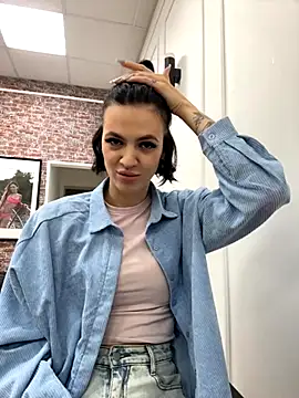 EmmaStarkk online show from September 23, 5:54 am