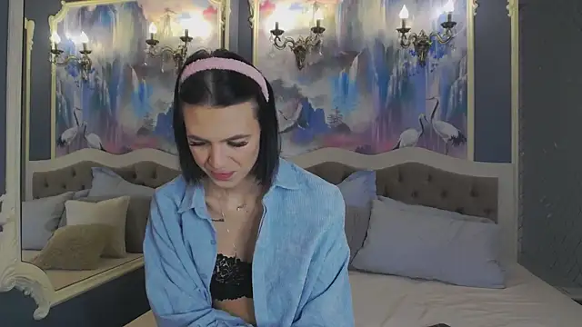 EmmaStarkk online show from October 2, 5:03 am