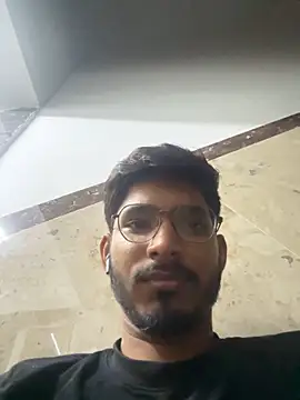 Snapshot of vikranthLong chatting on October 5, 6:39 pm vikranthLong online show from October 5, 6:39 pm