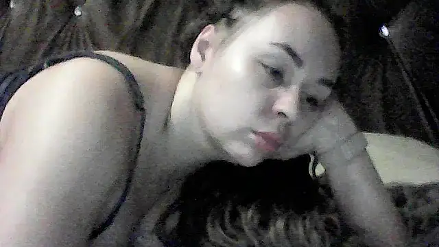 Janelah online show from November 3, 6:42 pm