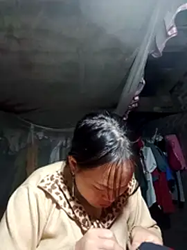 emilyzz online show from February 2, 2:54 am