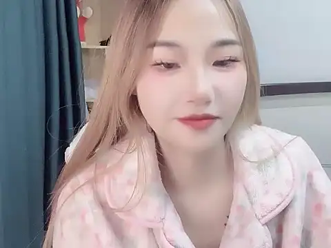 Snapshot of W-Sunflower chatting on November 29, 2:31 pm W-Sunflower online show from November 29, 2:31 pm