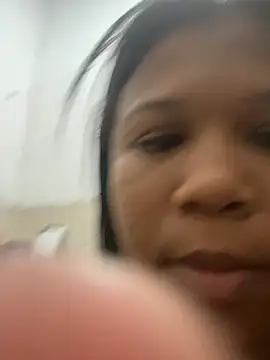 Snapshot of Milenvs chatting on March 1, 11:18 pm Milenvs online show from March 1, 11:18 pm