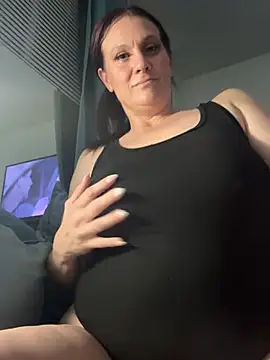 Ariasweetaspie online show from June 2, 5:42 am